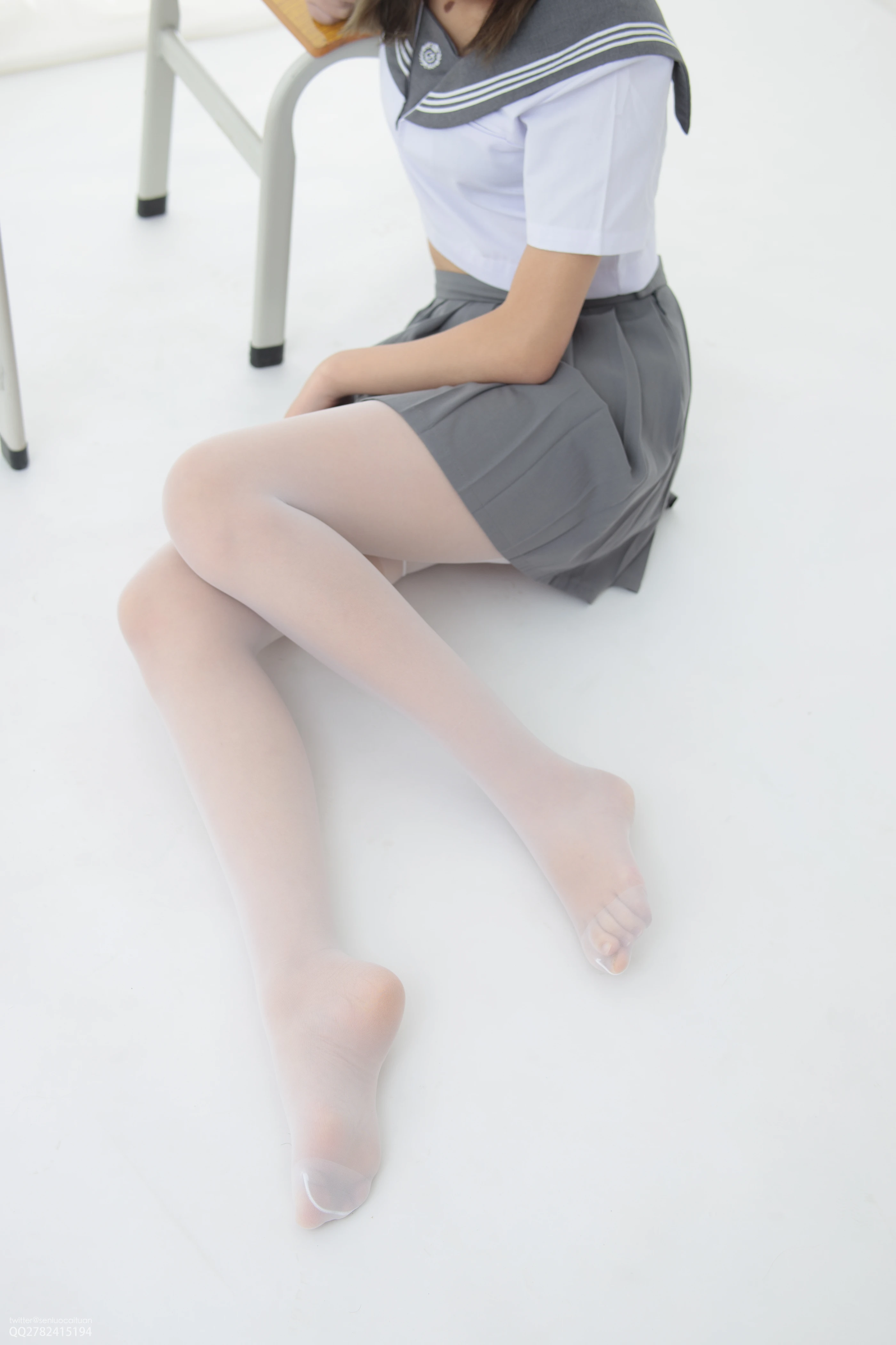 森萝财团 JKFUN 白丝网鞋合辑-1 [56P 1V]插图8